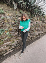 Cargar imagen en el visor de la galería, Patron Daisy Vest